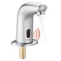 Bezkontakta vannas istabas izlietnes jaucējkrāns ar kustību sensoru, hroms