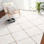 Beige plush carpet 2.44x3.05 m with non-slip backing