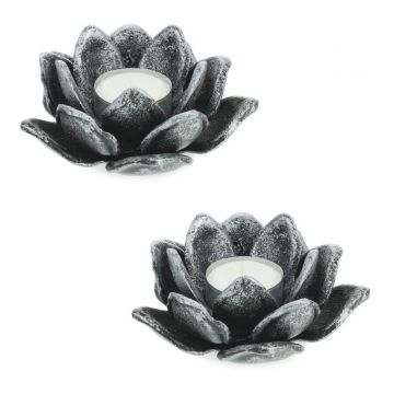 Komplektā 2 svečturi 5,5x11cm., melna/sudraba krāsa