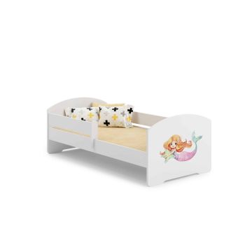 Детская кроватка Luk с матрасом и защитным бортиком, 144 см x 77 см x 56 см, с рисунком русалки.
