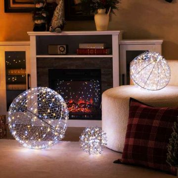 Set of 3 Christmas Baubles, 435 LEDs