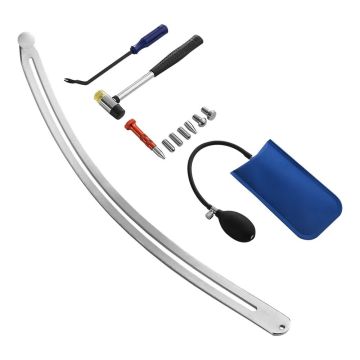 Набор для удаления вмятин с автомобиля, включающий инструменты и ручки.
