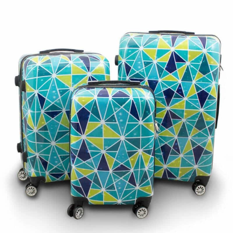 Komplektā 3 koferi, krāsaini trīsstūri