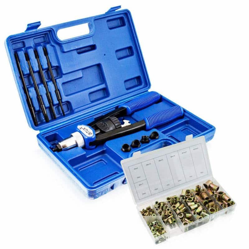 Kniedētāju komplekts ar 150 gab. kniedes